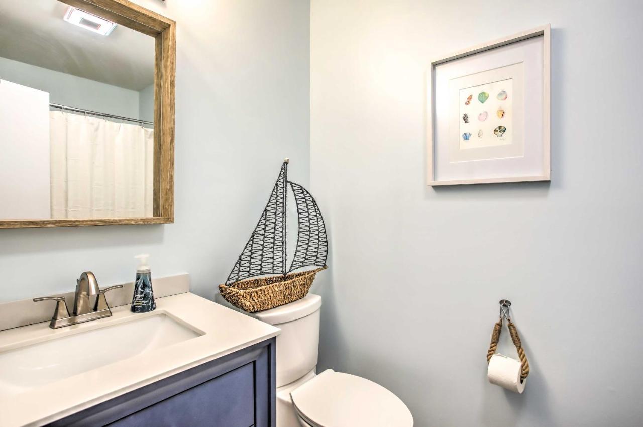 Coastal Oasis With Decks Walk To Holden Beach! Exterior foto