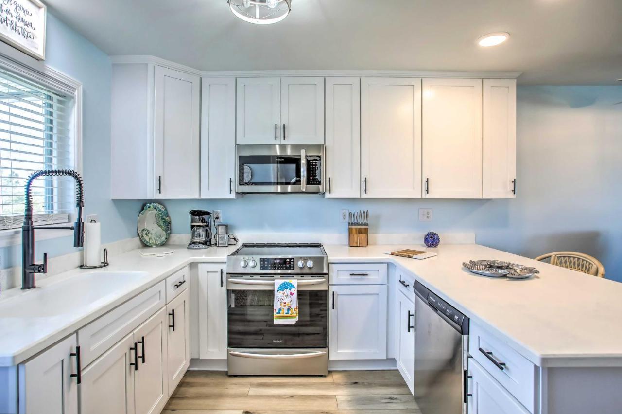 Coastal Oasis With Decks Walk To Holden Beach! Exterior foto